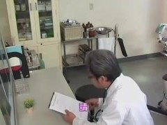 Meaty Japanese bimbo got fucked by her gynecologist