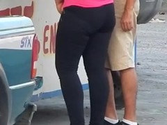Culoncita en licra negro y Cameltoe rico