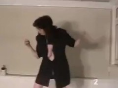 Carole dancing to i feel like a woman