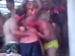 Partyslut goes naked on stage and lets the guys grope her