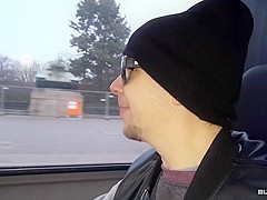 Bums Bus - Schwarzhaarige Deutsche Meli Deluxe von Jason Steel im Wagen gebumst