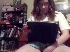 Nerdy college girl takes study break to fuck herself