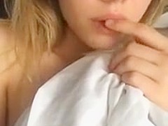 russian girl live naked on periscope