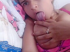 Hot Latin girl plays porn cam