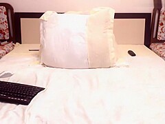 jessicaxxbitch secret clip on 07/15/15 13:45 from Chaturbate