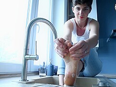 Sexy Dirty And Smelly Feet Really Need A Bath (pov Foot Worship Sexy Feet Barefoot)