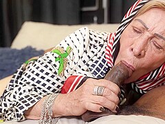 Old Grandma Ready For Extreme Anal